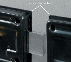 Las cerraduras de puerta tipo cerrojo Viro están realizadas con chapa de espesor aumentado.